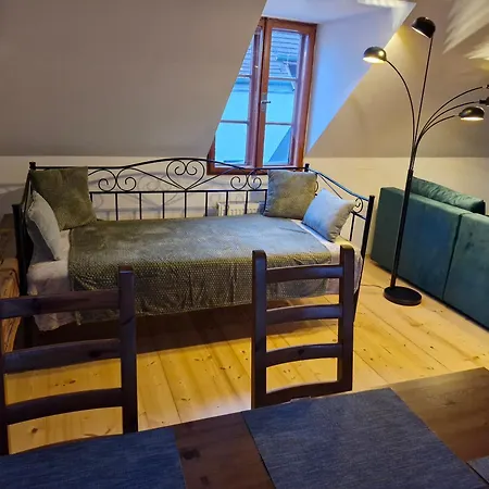 Attic Latran Appartamento