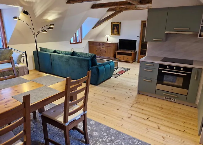 Attic Latran Daire
